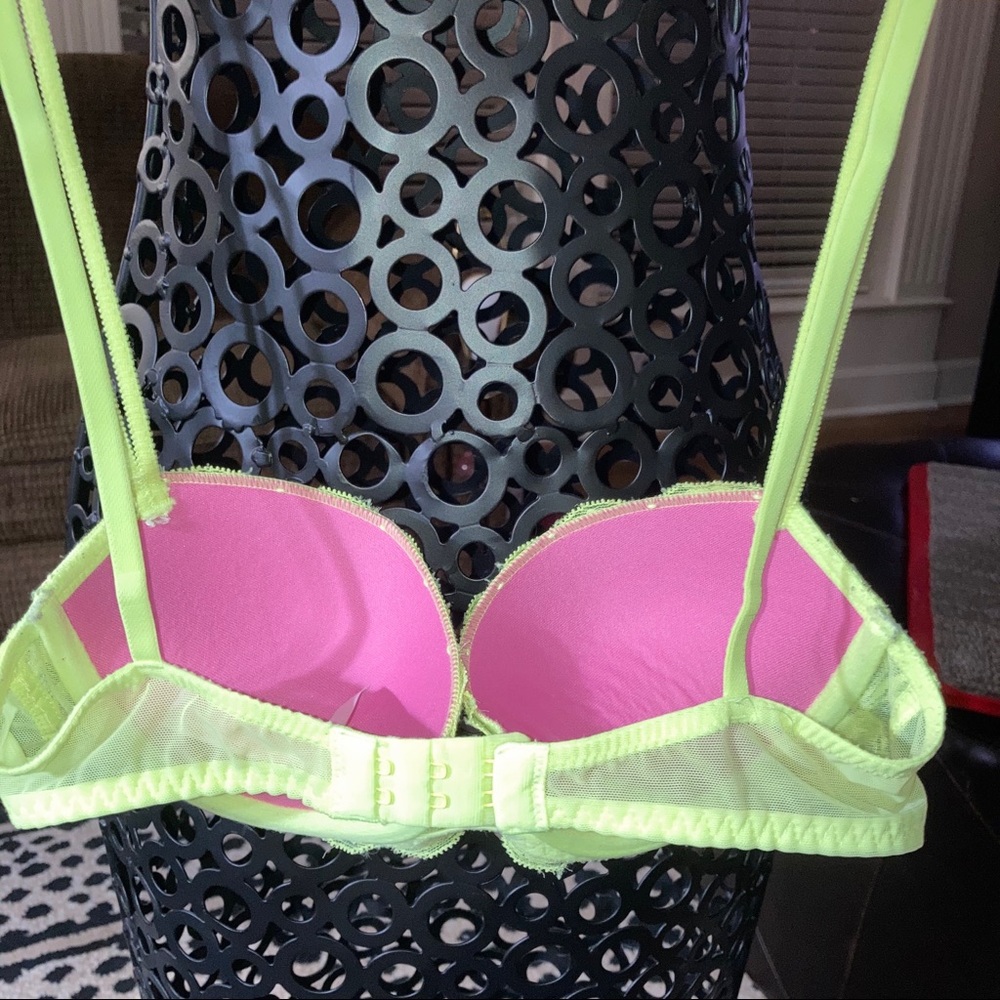 Victoria’s Secret PINK lime green Date Push-up Pigeonnant bra 32B - Picture 7 of 14